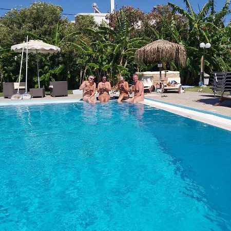 Naturist Angel Nudist Club Hotel - Adults Only Paradisi  Екстер'єр фото